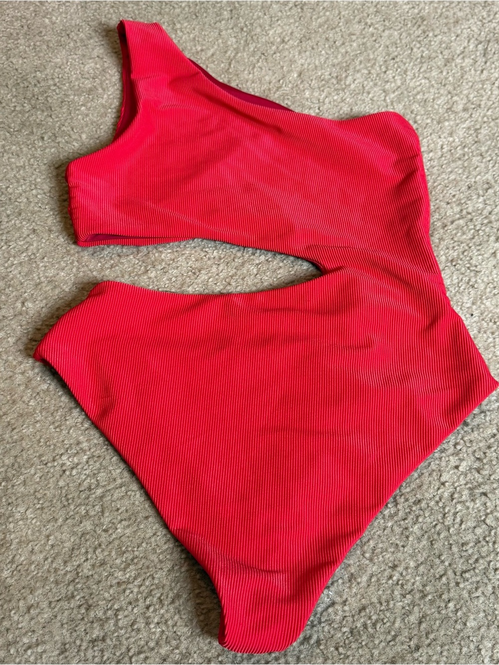 Beach Riot Celine Cutout One-Shoulder One-Piece Swimsuit Red Ribbed Size Medium - Picture 4 of 6